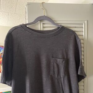 Charcoal grey short sleeve t shirt with pocket